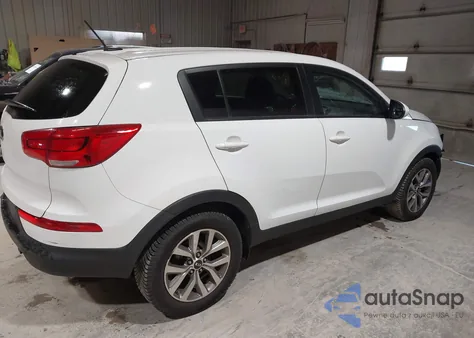 2015 Kia Sportage Lx z USA, uszkodzony, nr VIN KNDPB3AC7F7781022